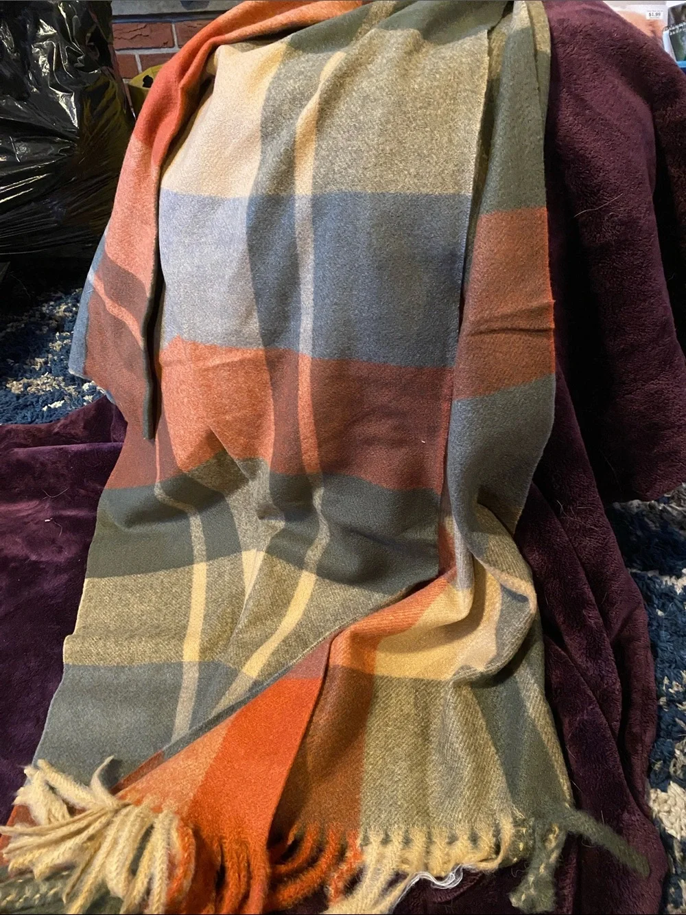 Colorblock Cashmere Blend Scarf in Olive & Rust